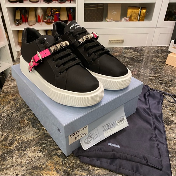 NIB Prada sneakers, 40.5 - Picture 2 of 10
